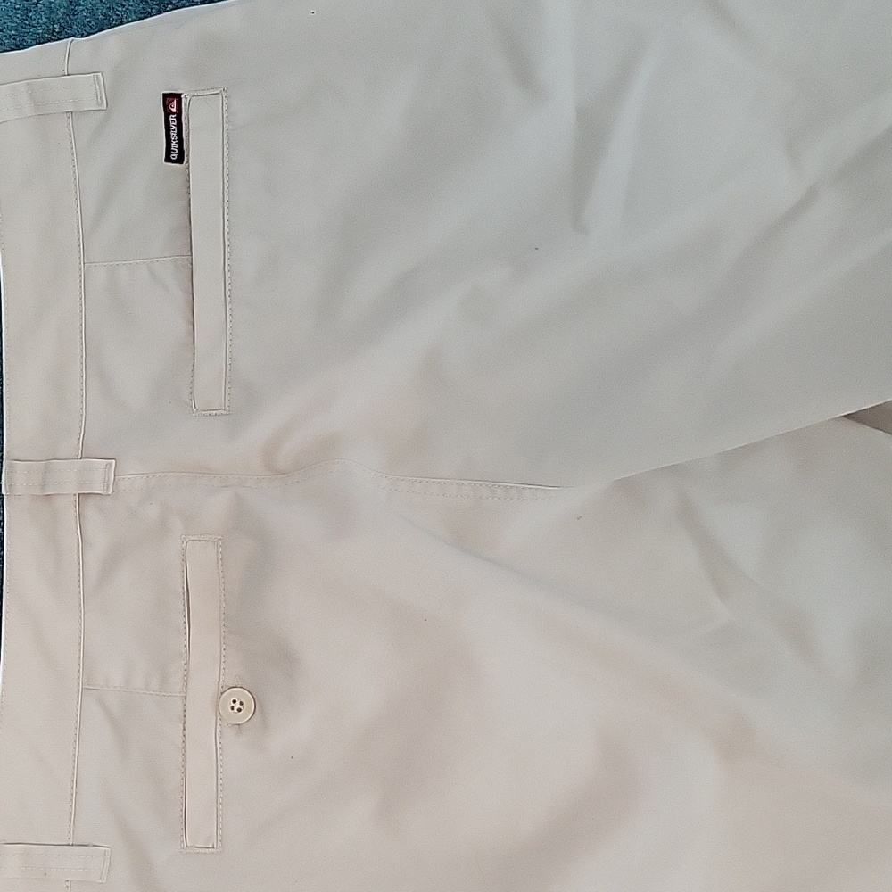 Quicksilver shorts - Picture 6 of 7